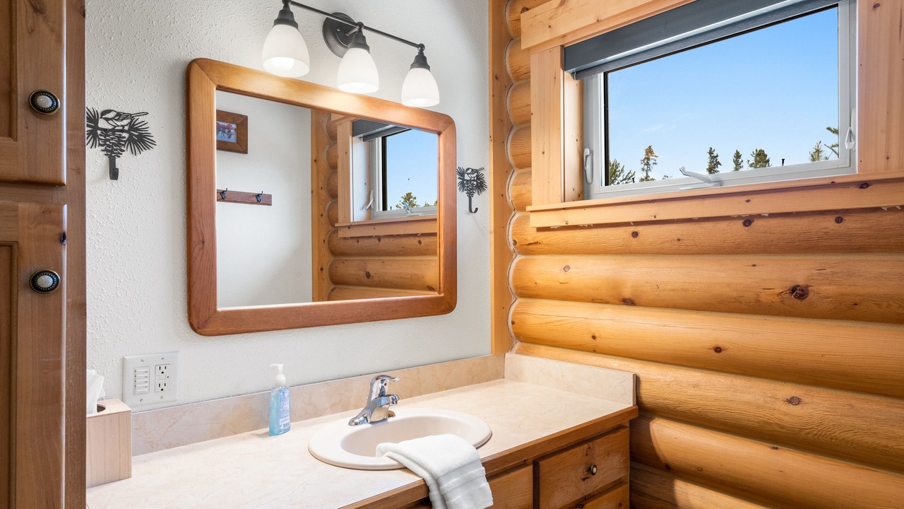Photo of Bathroom in Lazy Acres