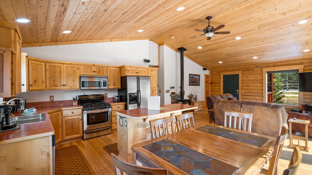 Photo of Kitchen in Lazy Acres