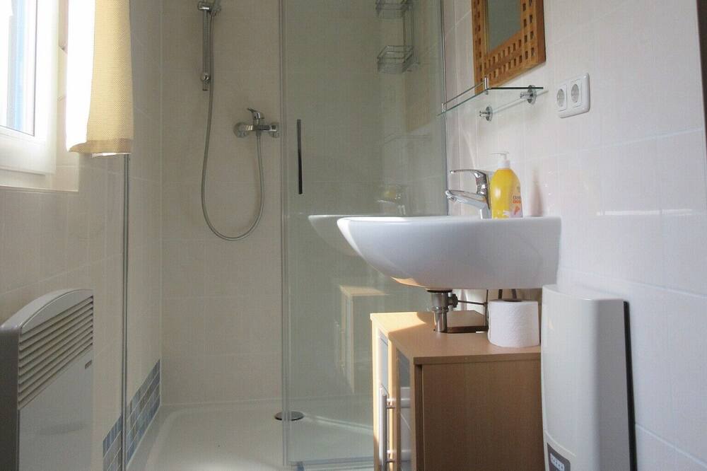 Photo of Bathroom in Kahnsdorf
