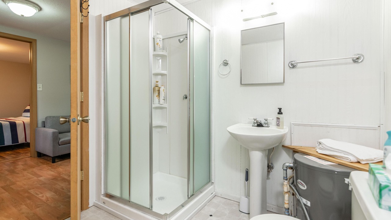 Photo of Bathroom in Arkdale
