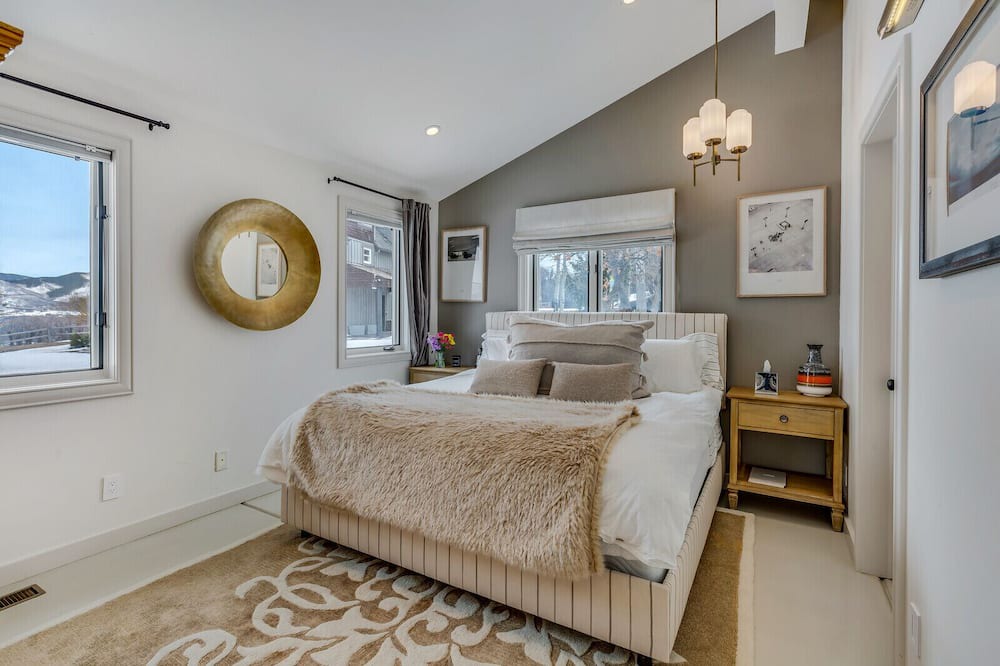 Photo of Bedroom in Brush Creek Village