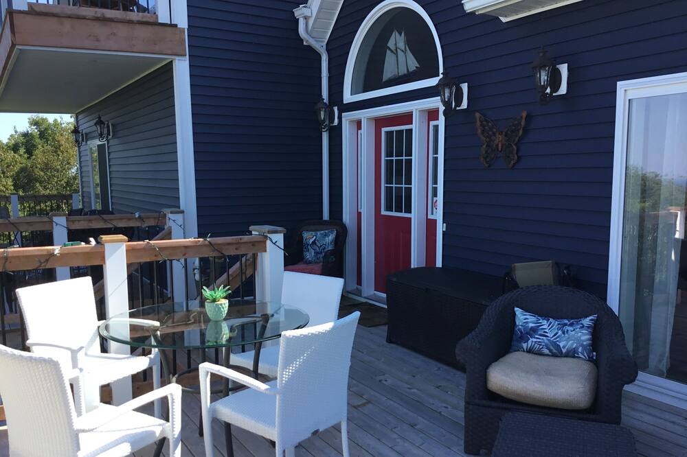 Photo of Patio Balcony in Herring Cove