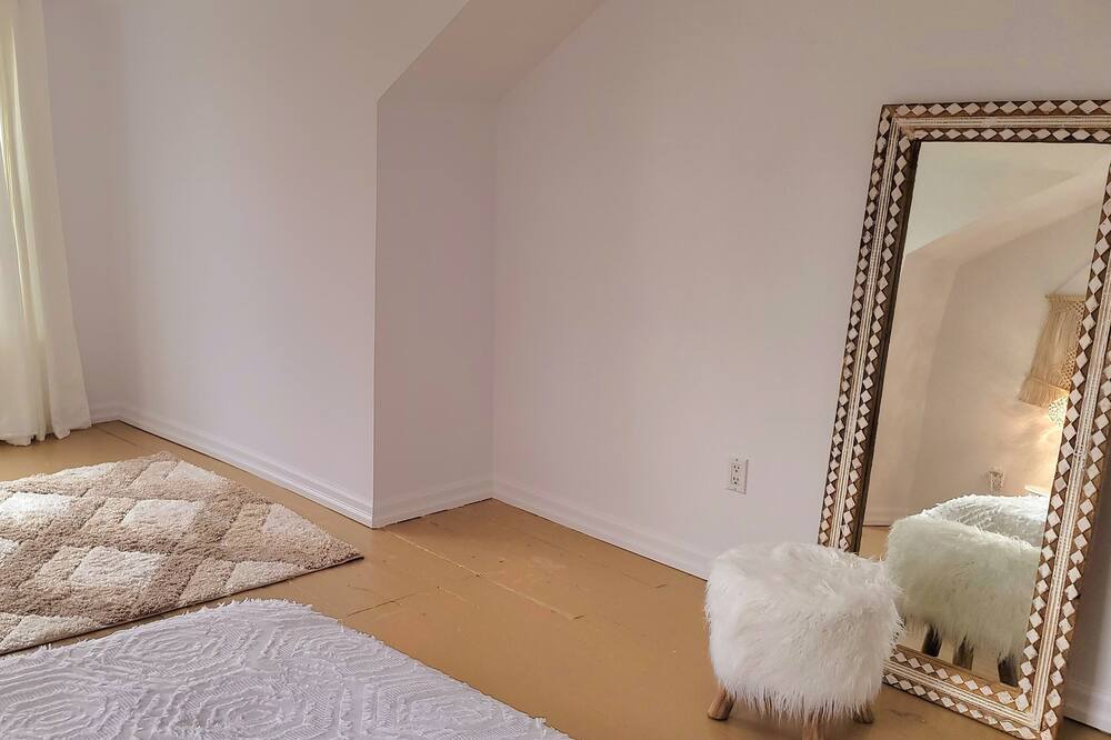 Photo of Bedroom in Venise-en-Quebec