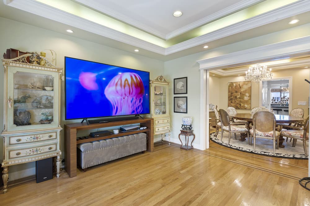 Photo of Bedroom in Outer Richmond