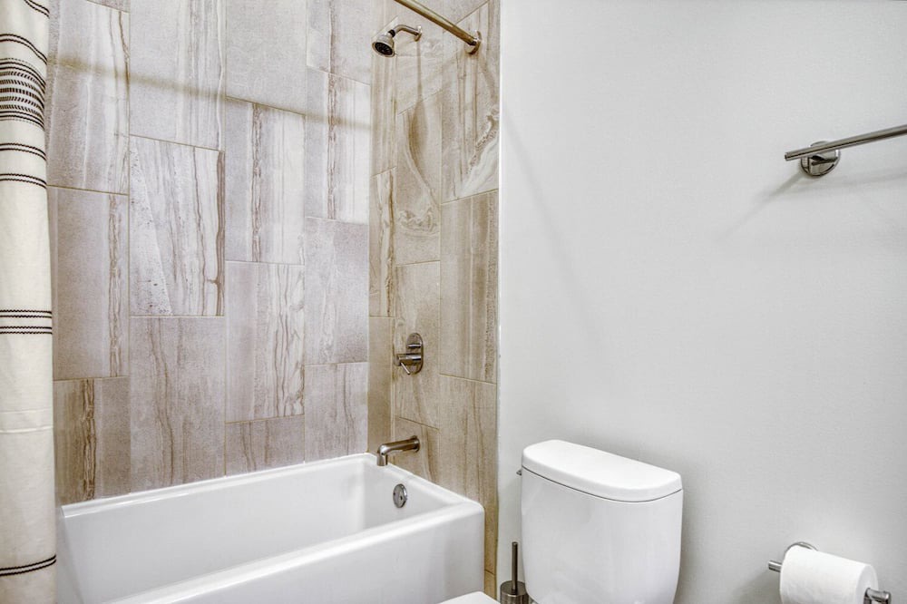 Photo of Bathroom in Wicker Park