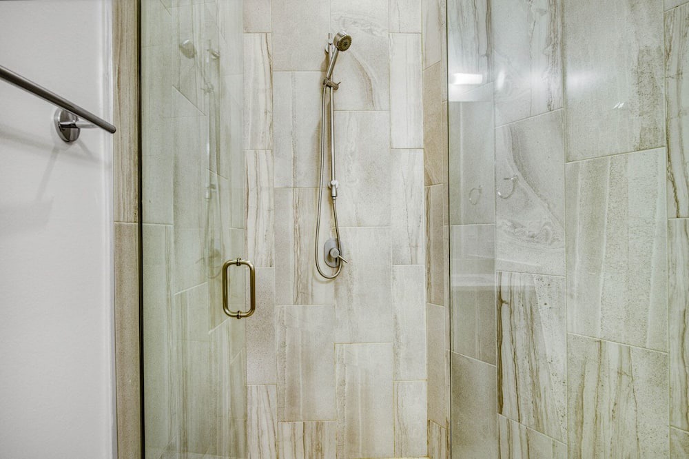 Photo of Bathroom in Wicker Park