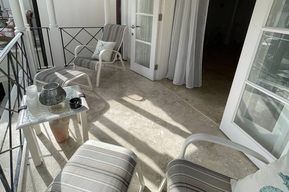 Photo of Patio Balcony in Schooner Bay