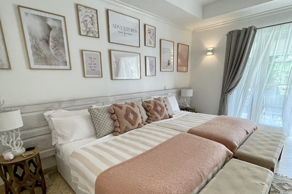 Photo of Bedroom in Schooner Bay