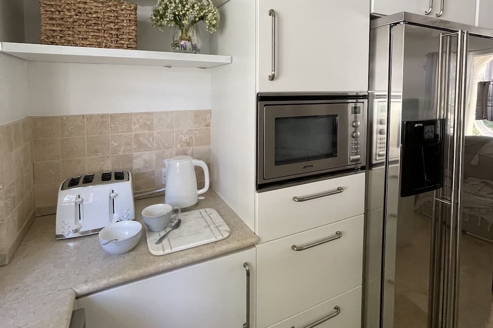 Photo of Kitchen in Schooner Bay