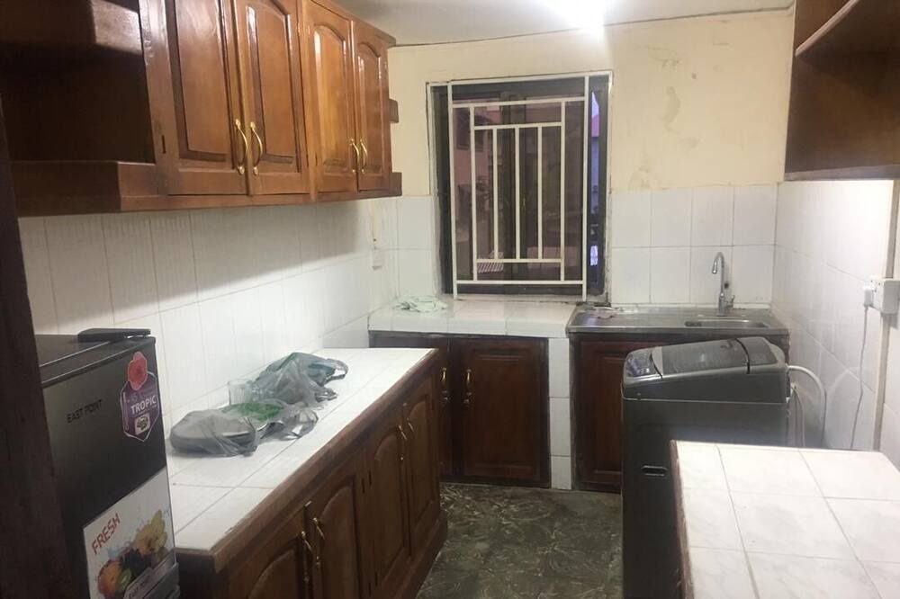 Photo of Kitchen in Freetown
