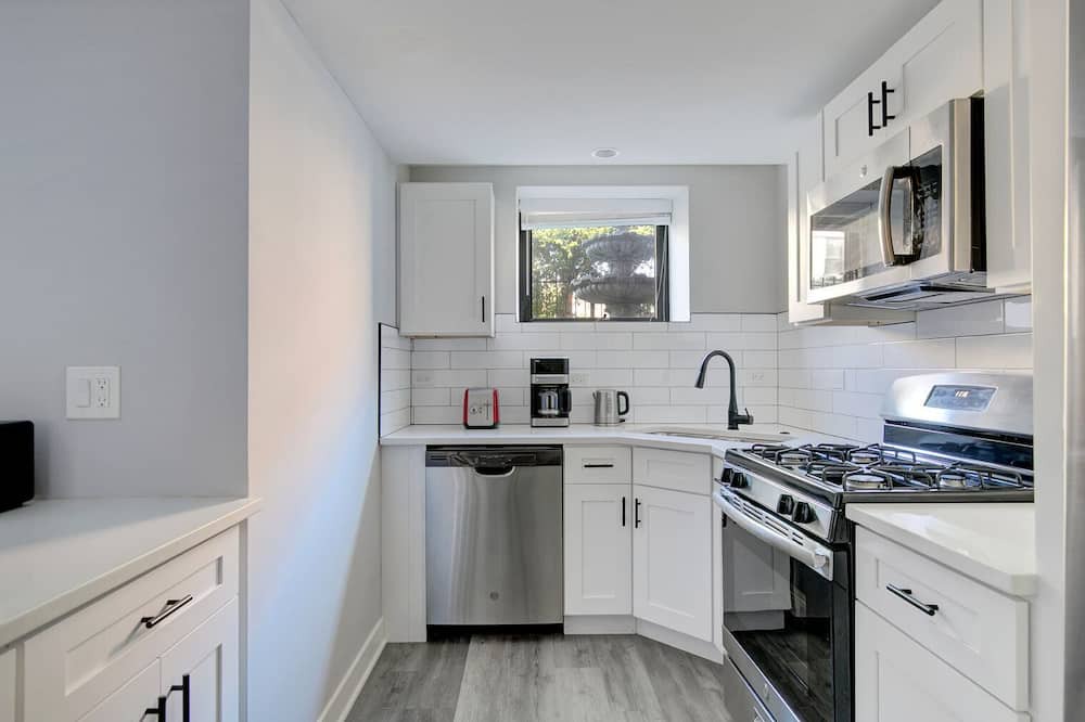 Photo of Kitchen in Edgewater