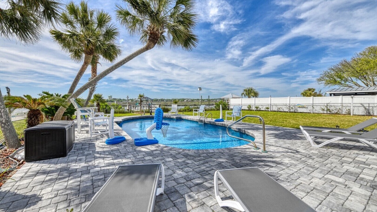 Photo of Outdoor in Garden City