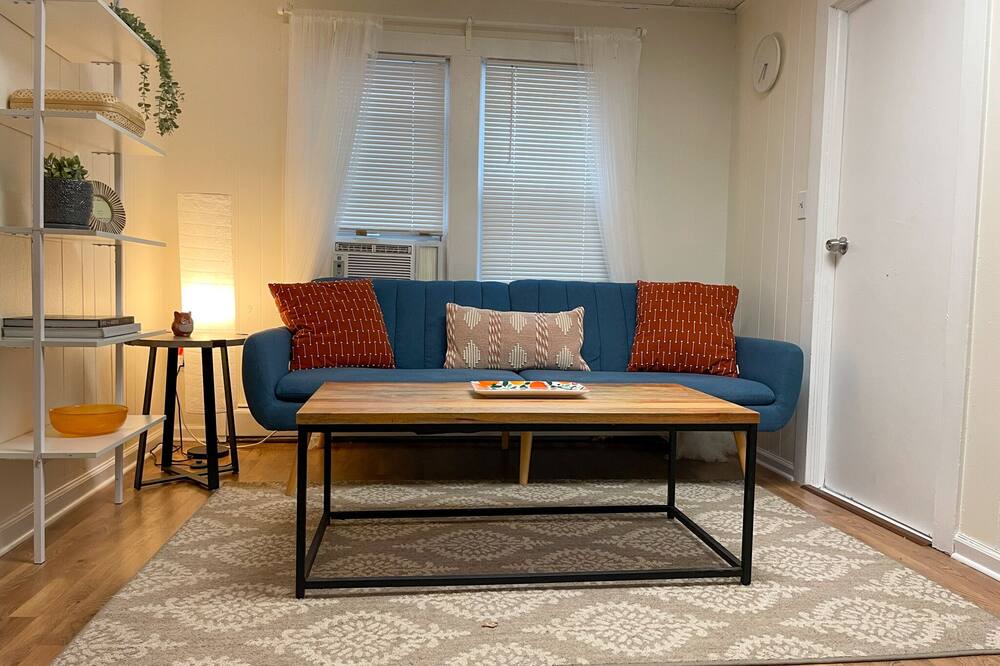 Photo of Livingroom in Middletown