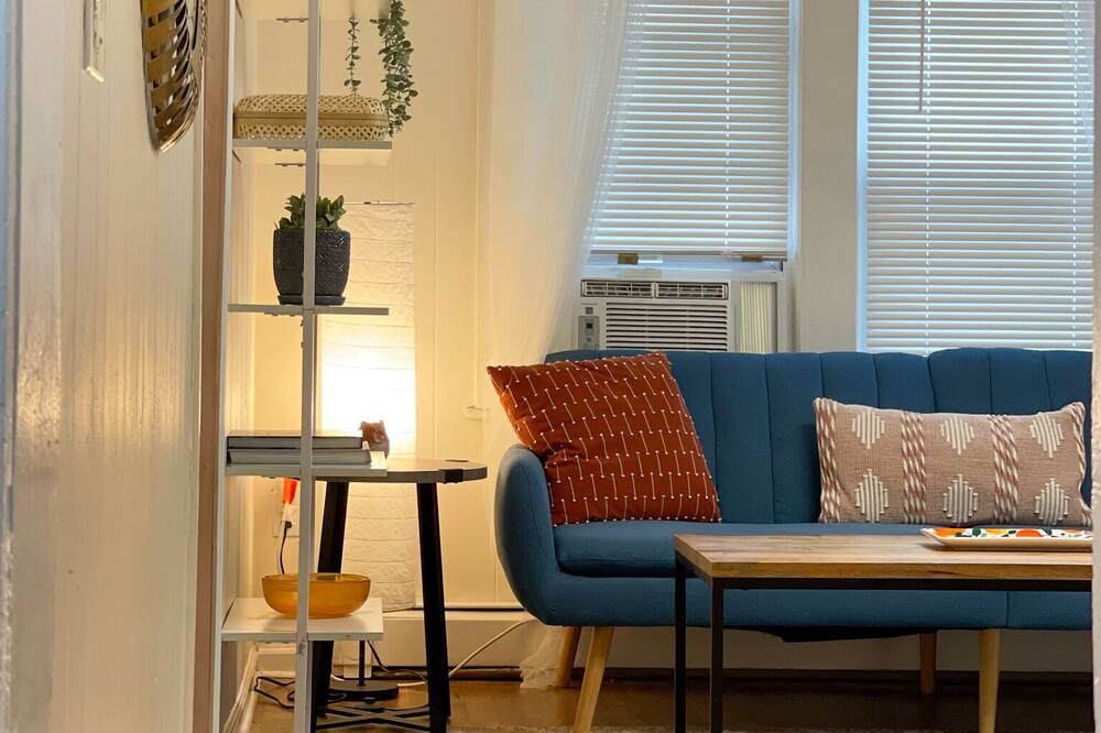 Photo of Livingroom in Middletown