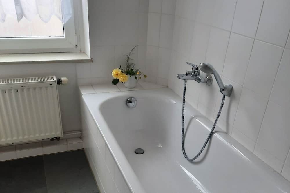 Photo of Bathroom in Mickten