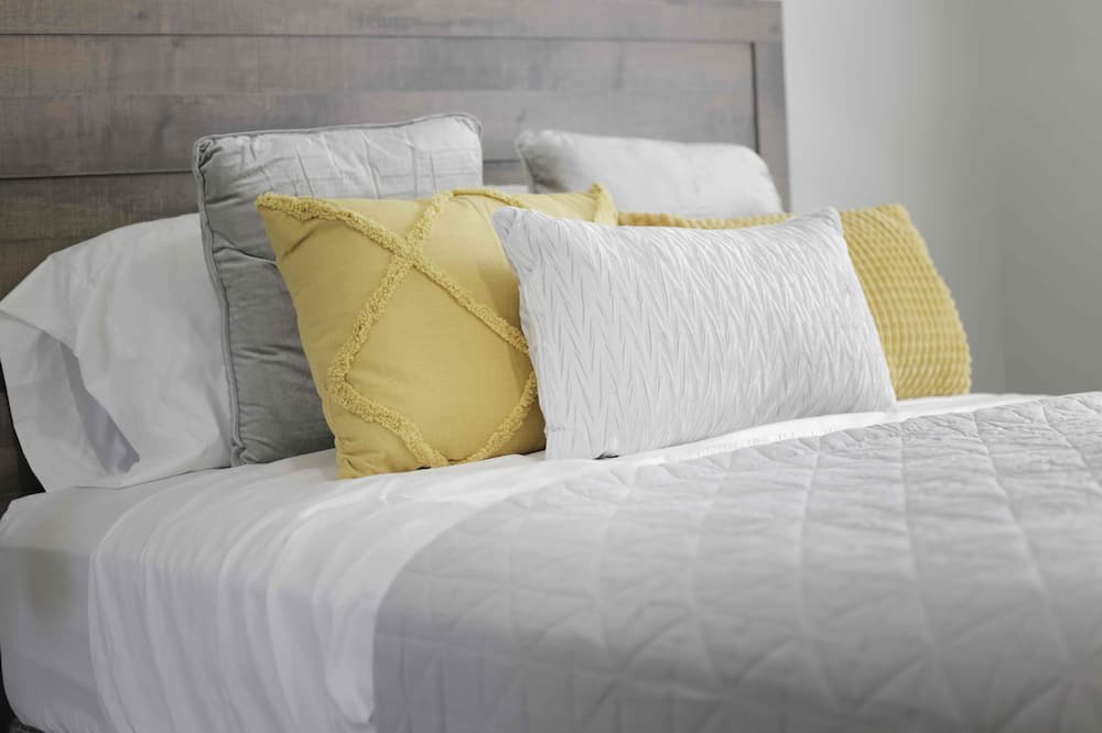 Photo of Bedroom in Wilshire