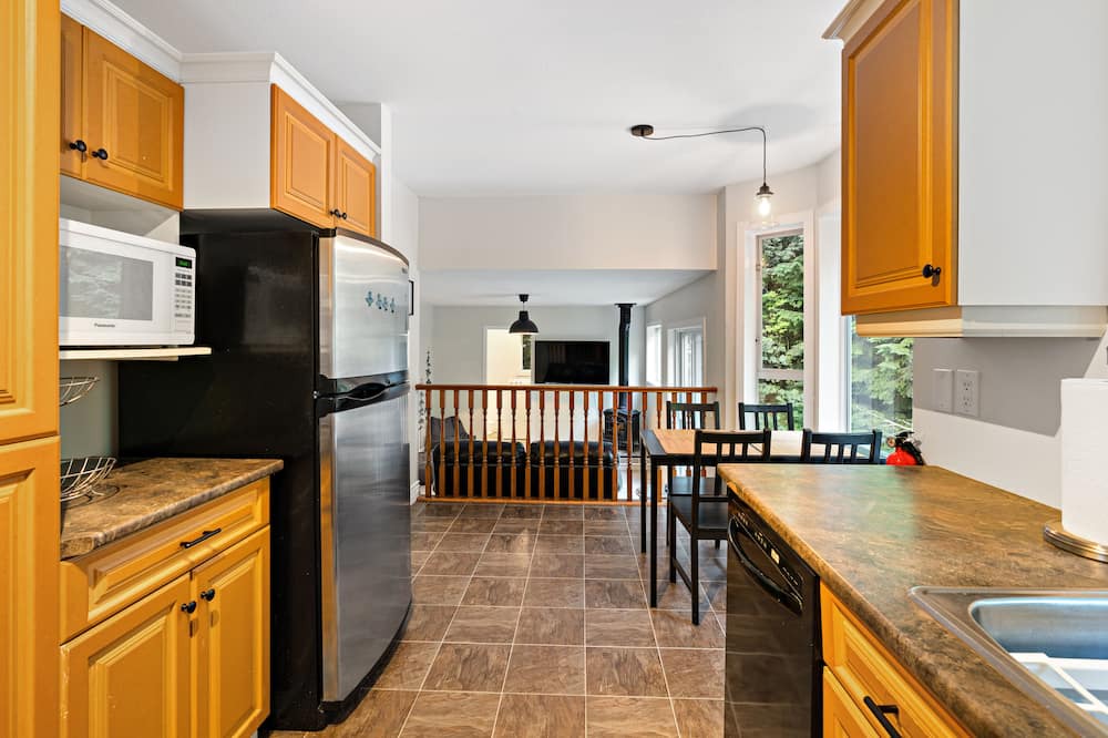 Photo of Kitchen in Squamish