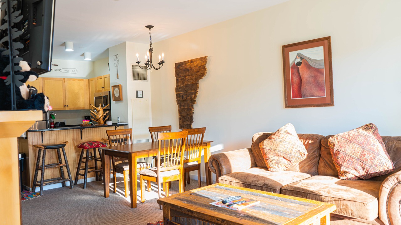 Photo of Livingroom in Stratton Mountain