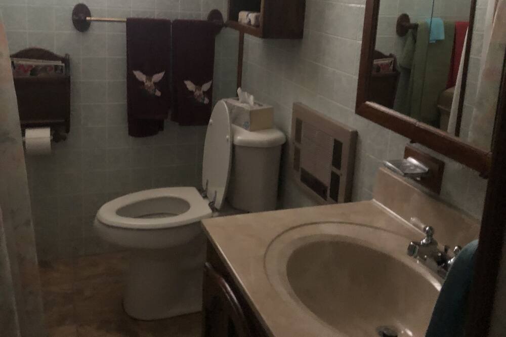 Photo of Bathroom in Hyner