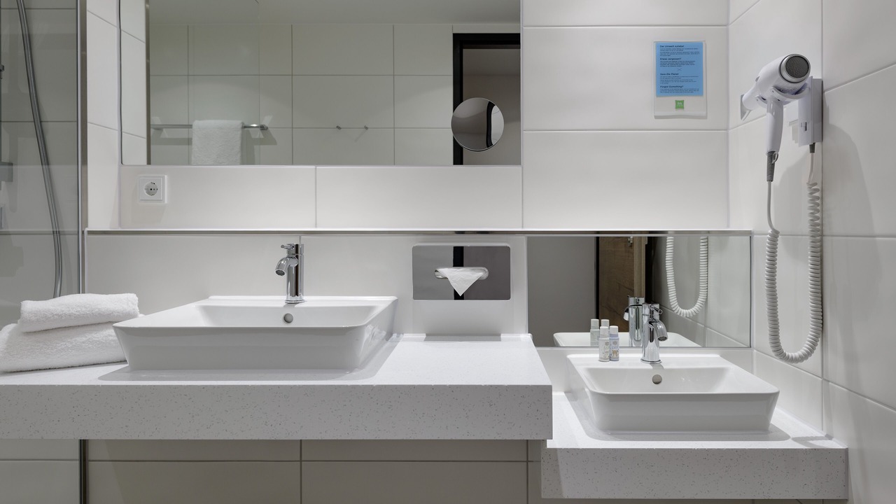Photo of Bathroom in Coburg
