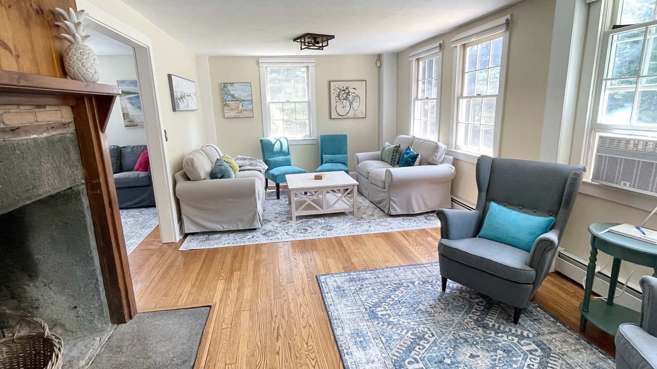 Photo of Livingroom in Madison
