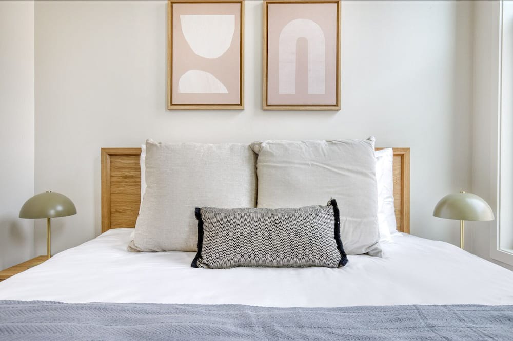 Photo of Bedroom in Wicker Park
