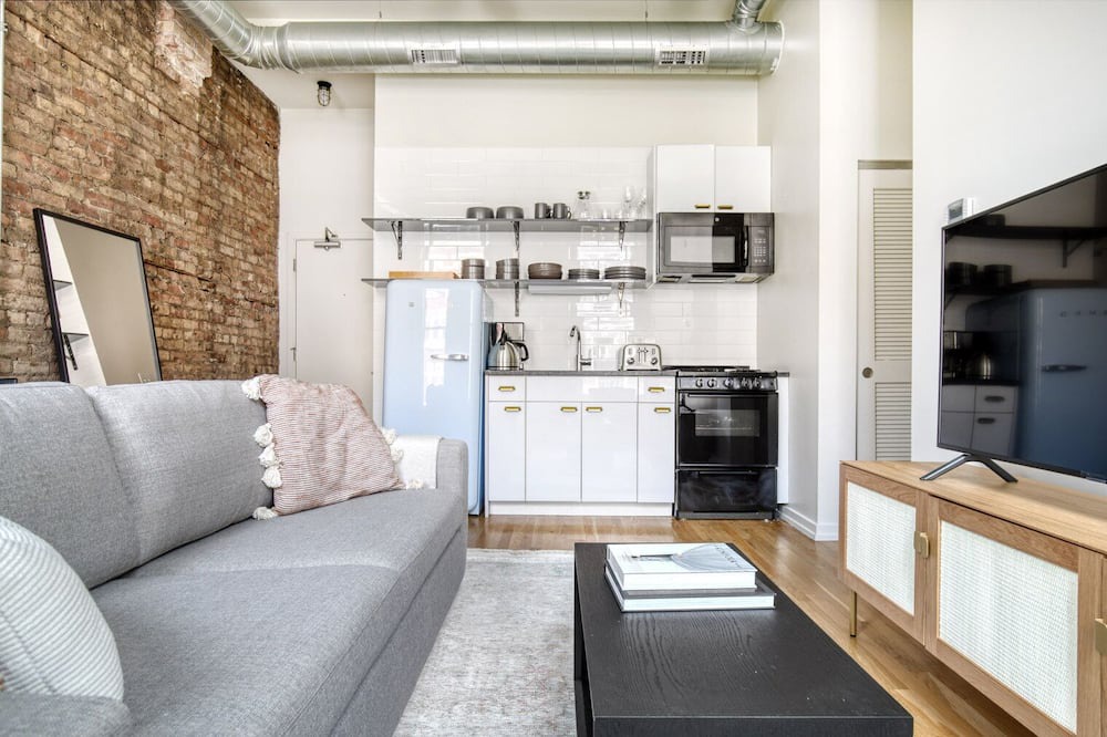Photo of Livingroom in Wicker Park