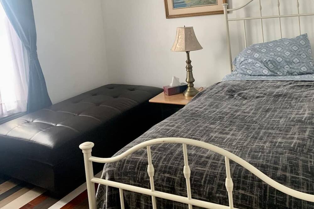 Photo of Bedroom in Les Maskoutains Regional County Municipality