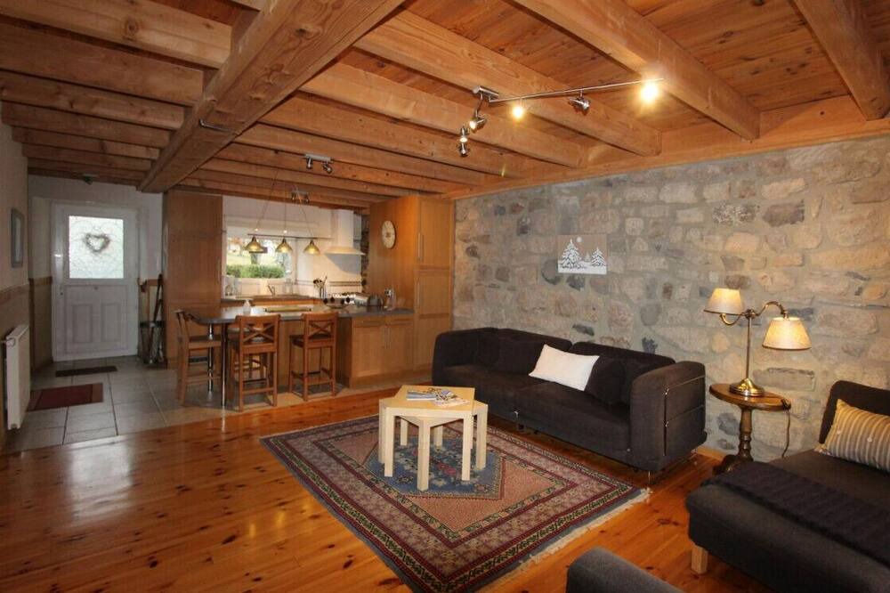 Photo of Livingroom in Mars