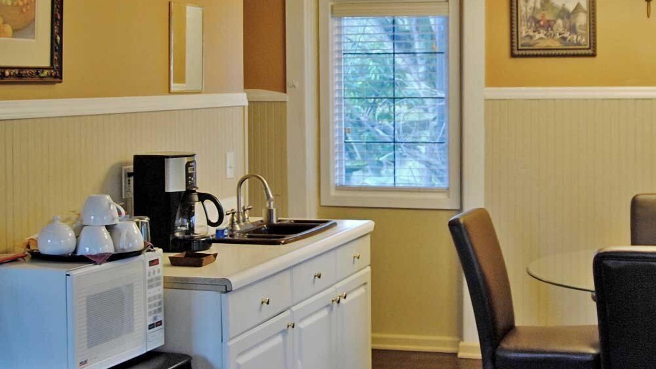Photo of Bedroom in Broadway