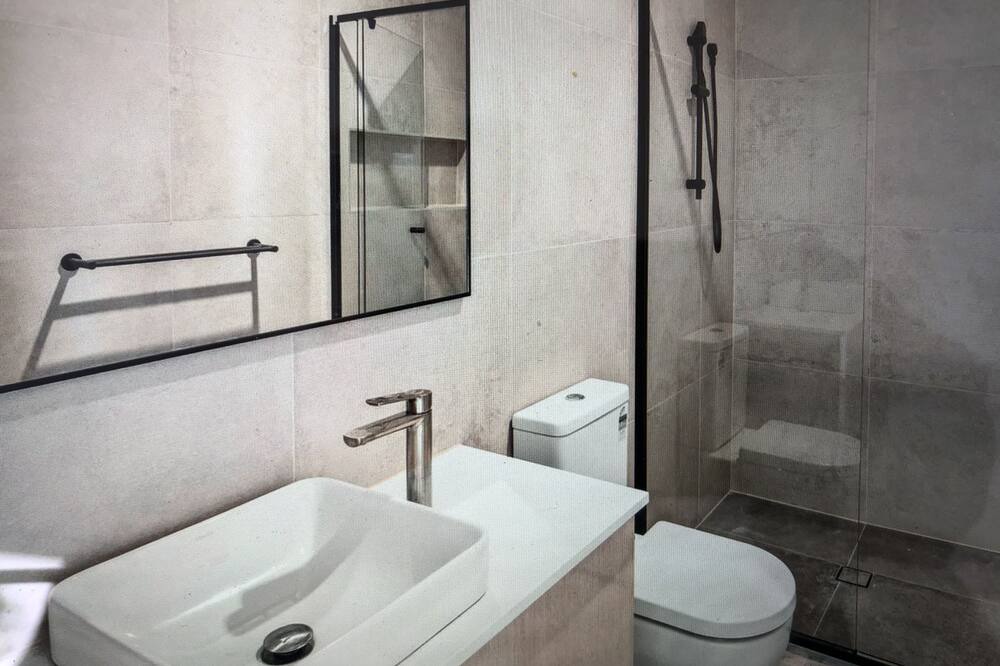 Photo of Bathroom in Lyons
