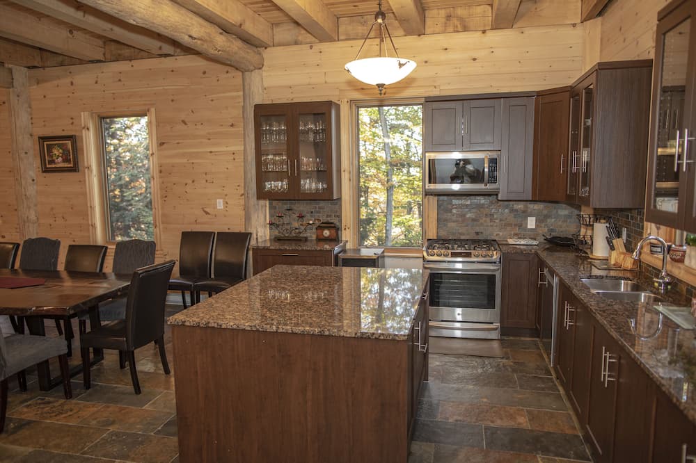 Photo of Kitchen in Wentworth-Nord