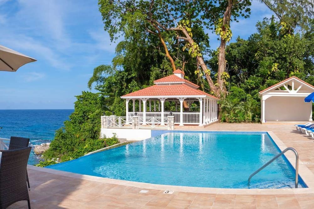 Photo of Others in Oracabessa