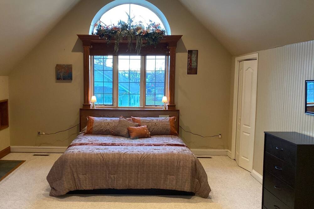 Photo of Bedroom in Hummels Wharf