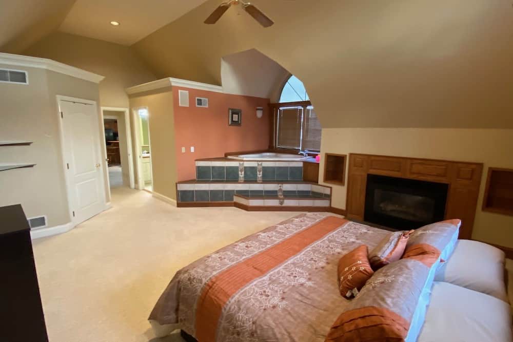Photo of Bedroom in Hummels Wharf