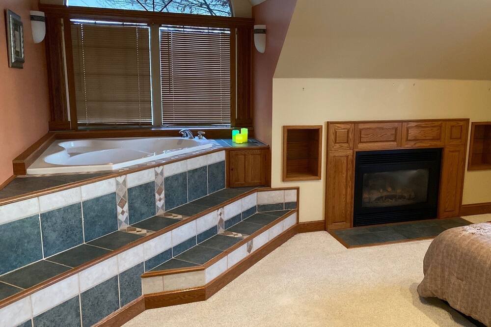 Photo of Bedroom in Hummels Wharf