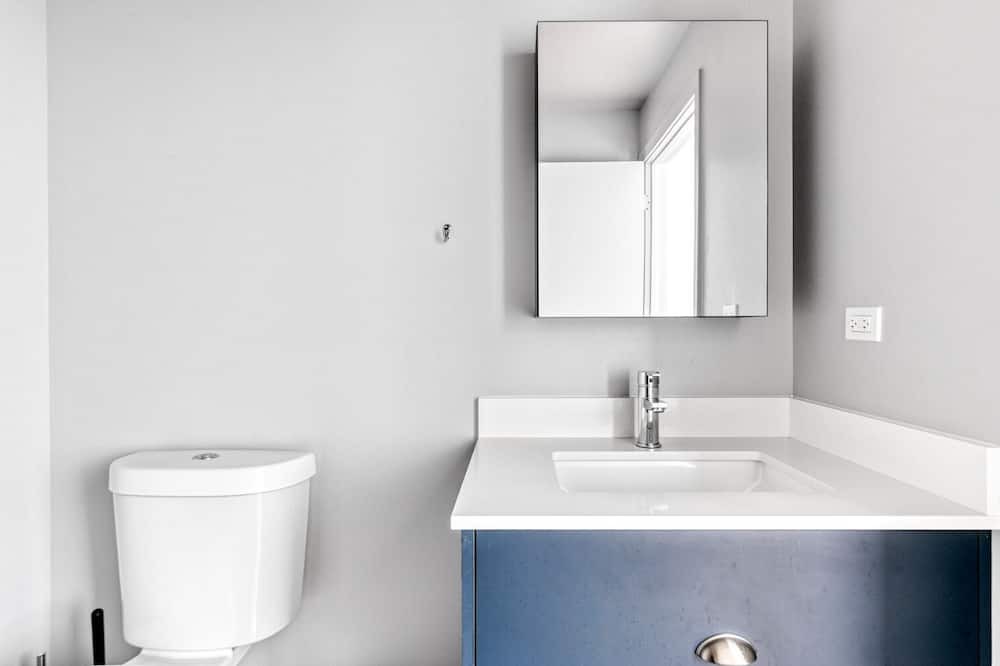 Photo of Bathroom in Uptown