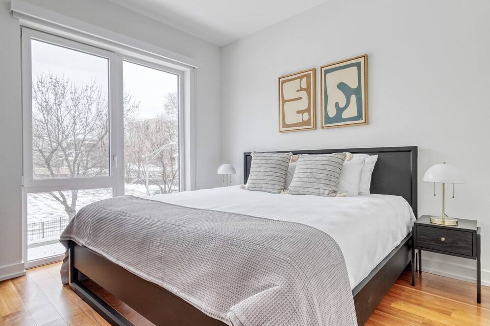 Photo of Bedroom in Uptown