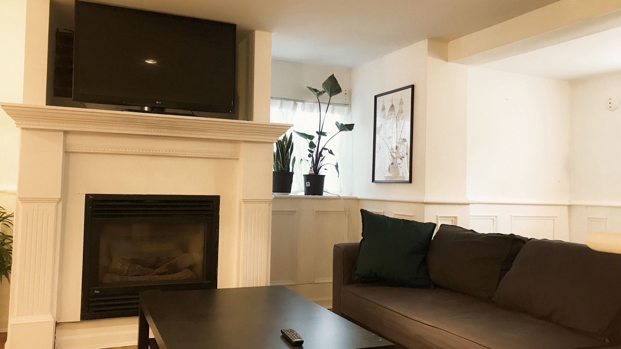 Photo of Livingroom in Kitsilano