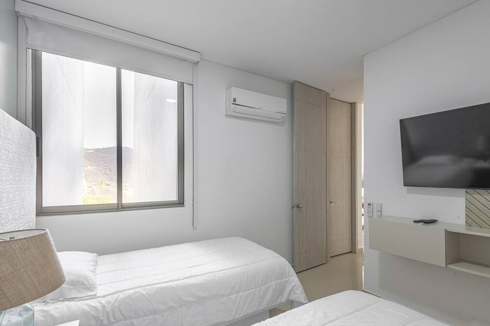 Photo of Bedroom in Urb Plenomar