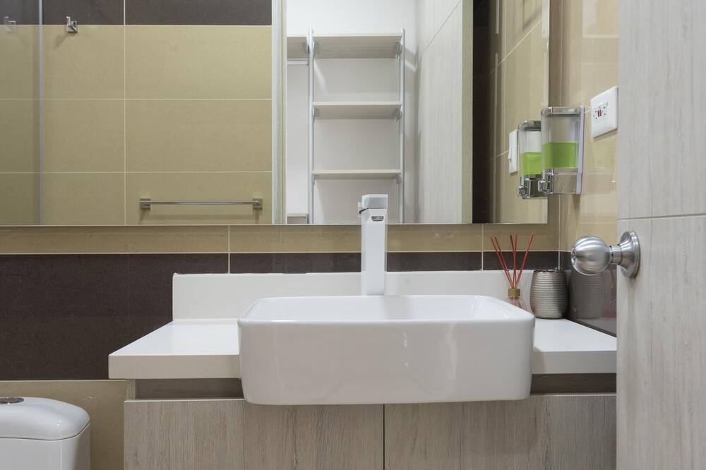 Photo of Bathroom in Urb Plenomar