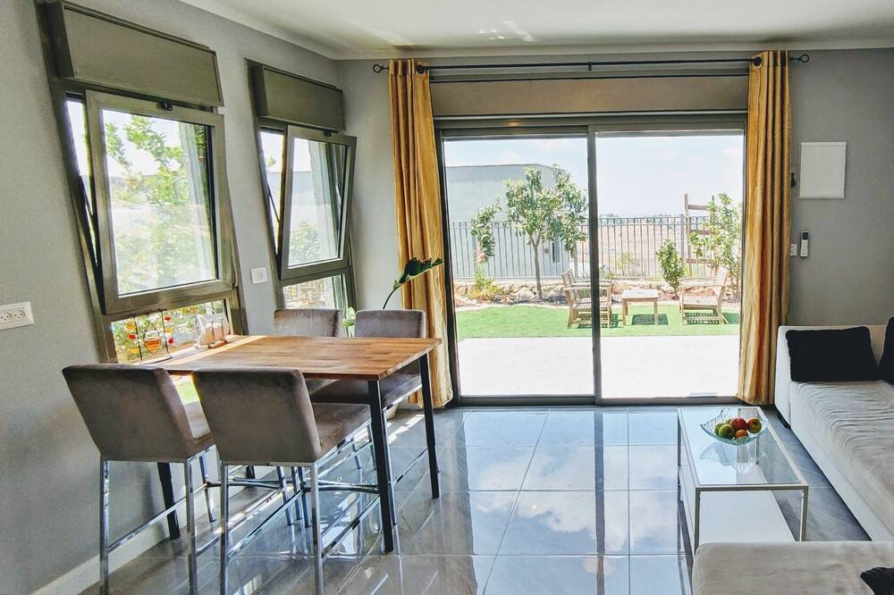 Photo of Livingroom in Ben Shemen