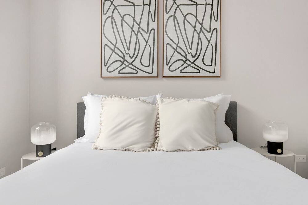 Photo of Bedroom in West Town
