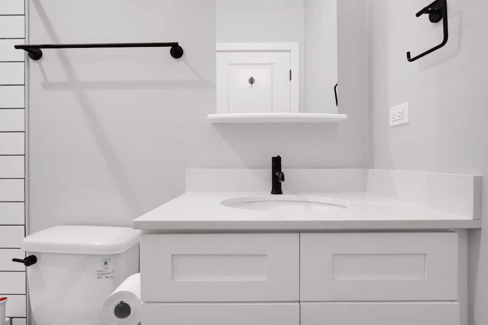 Photo of Bathroom in West Town