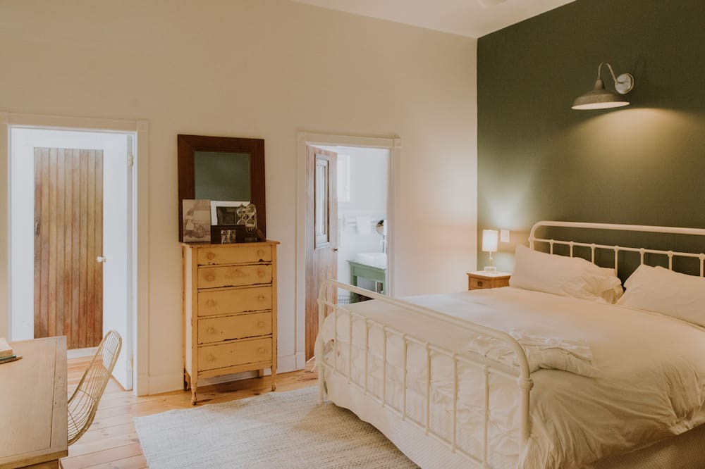 Photo of Bedroom in North Branch