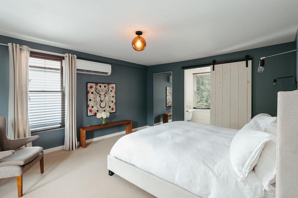 Photo of Bedroom in North Branch