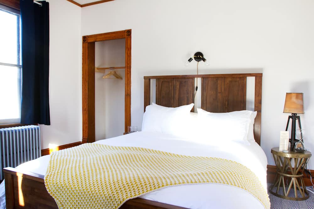 Photo of Bedroom in North Branch