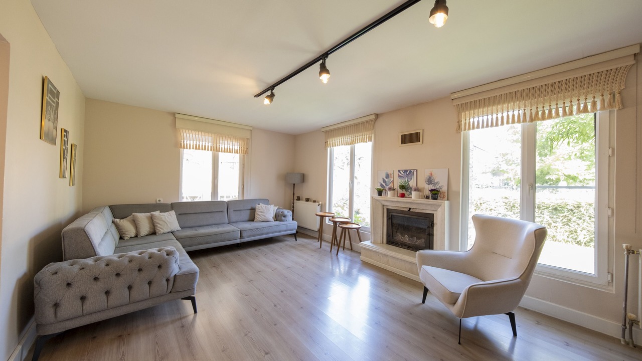 Photo of Livingroom in Masukiye