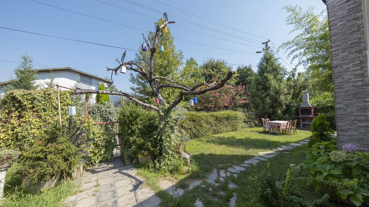 Photo of Outdoor in Masukiye