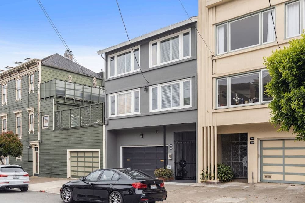 Photo of Outdoor in Cow Hollow